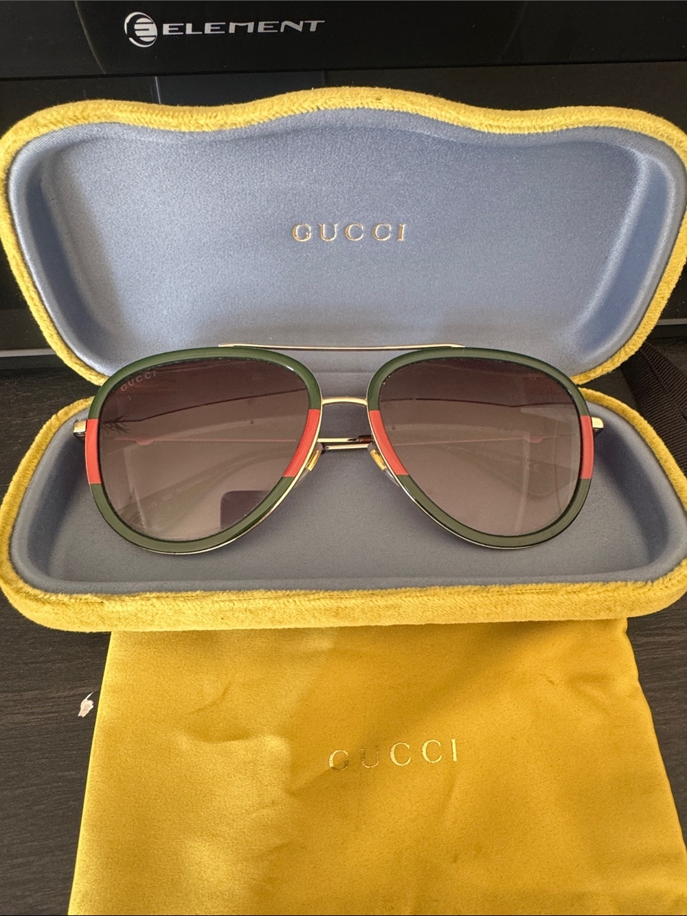 Gucci Green and Red Aviator Sunglasses with Gradient Lenses